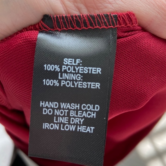 Burgundy Lulus Dress- new with tags! - Picture 5 of 8